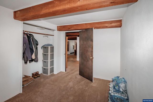 32072 Birdfoot Dr, Tangent, OR 97389