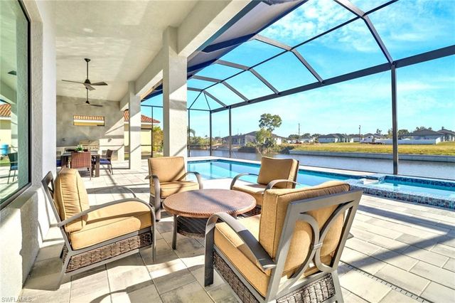 104 NE 6th ST, Cape Coral, FL 33909