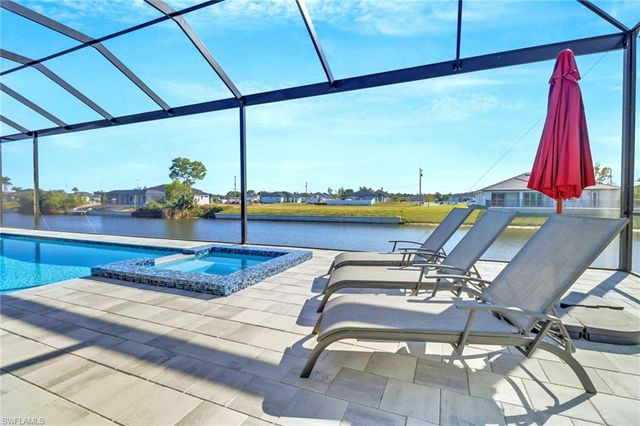104 NE 6th ST, Cape Coral, FL 33909