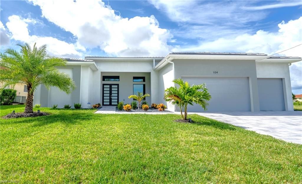 104 NE 6th ST, Cape Coral, FL 33909