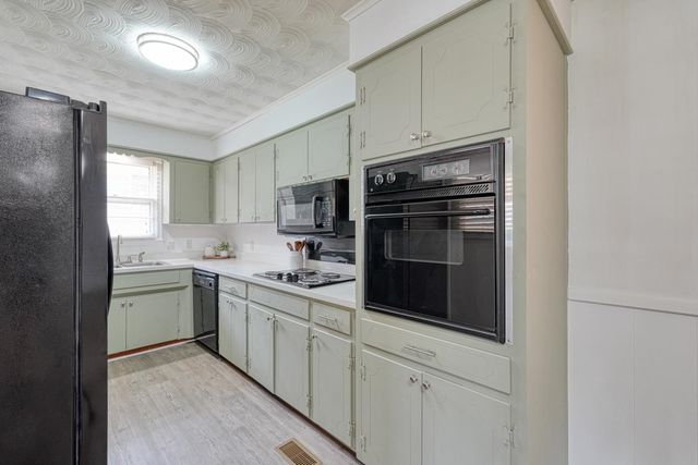 1291 Montview Street, Spartanburg, SC 29307