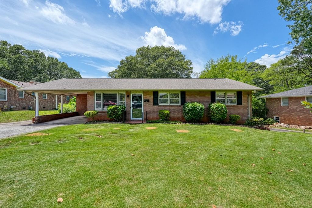 1291 Montview Street, Spartanburg, SC 29307