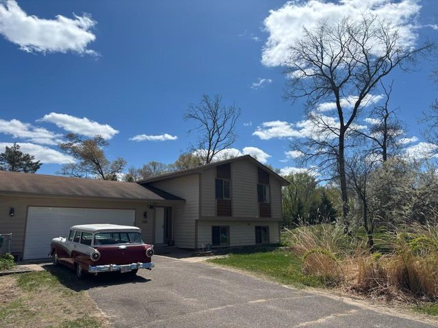 1916 Jenkins Street NE, East Bethel, MN 55011