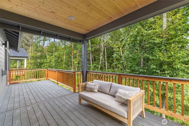 2962 Cedar View Way, Blaine, WA 98230