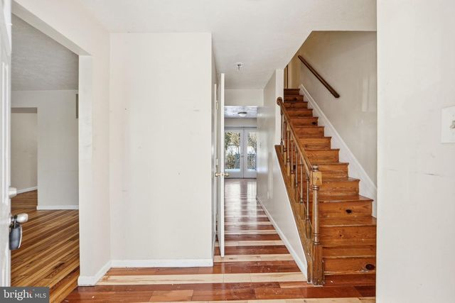 5808 BURGUNDY ST, Capitol Heights, MD 20743