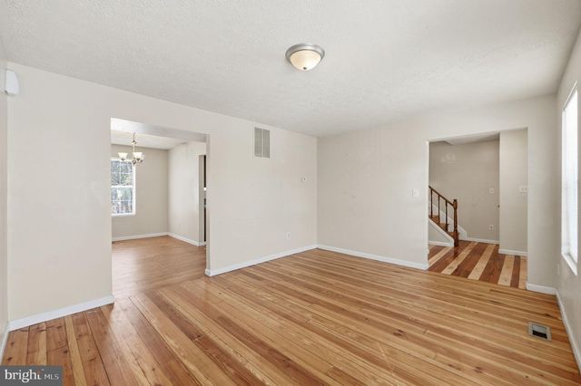 5808 BURGUNDY ST, Capitol Heights, MD 20743