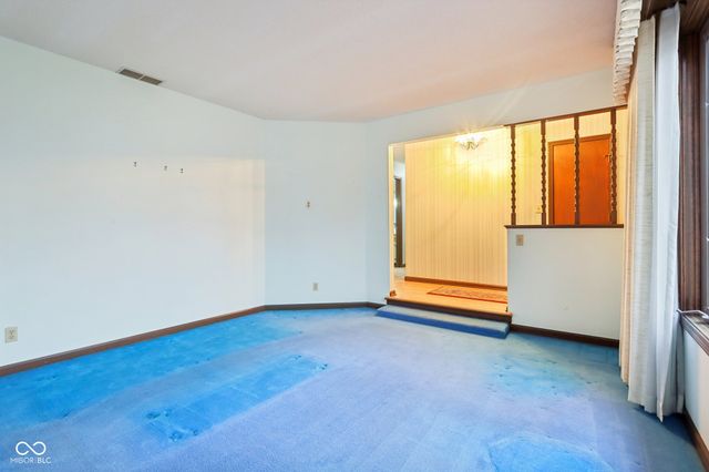 6924 E Meadows Drive, Camby, IN 46113