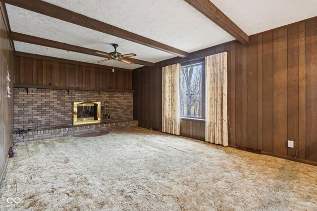 6924 E Meadows Drive, Camby, IN 46113