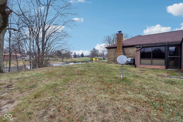 6924 E Meadows Drive, Camby, IN 46113