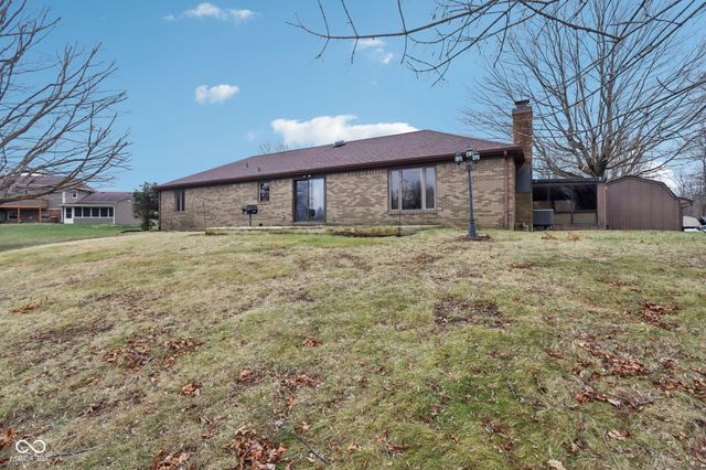 6924 E Meadows Drive, Camby, IN 46113