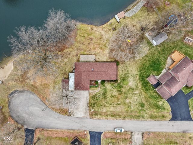 6924 E Meadows Drive, Camby, IN 46113