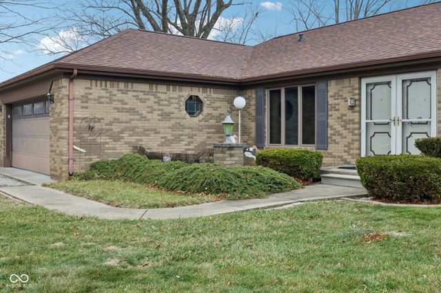 6924 E Meadows Drive, Camby, IN 46113