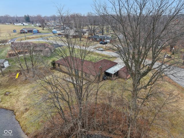 6924 E Meadows Drive, Camby, IN 46113