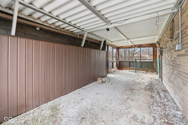 6924 E Meadows Drive, Camby, IN 46113