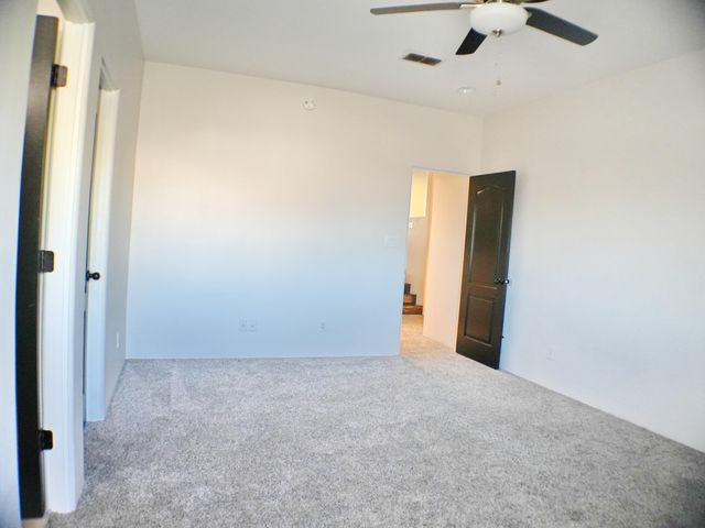 6427 POJOAQUE Drive NW, Albuquerque, NM 87120