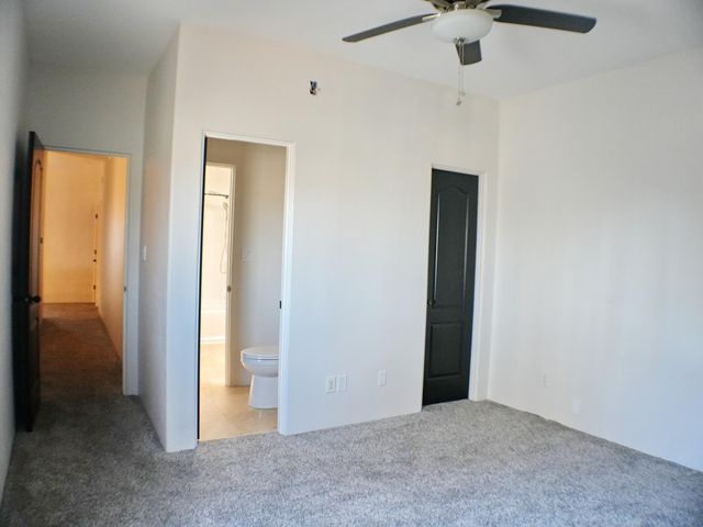 6427 POJOAQUE Drive NW, Albuquerque, NM 87120