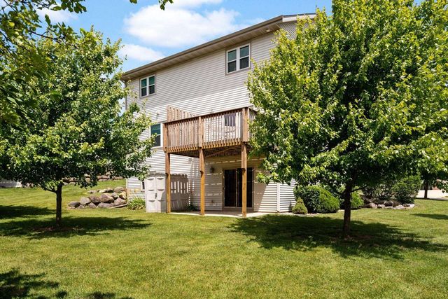 3101 Weybridge Drive, Sun Prairie, WI 53590
