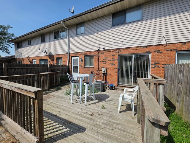 5044 Brighton Lane, Richton Park, IL 60471