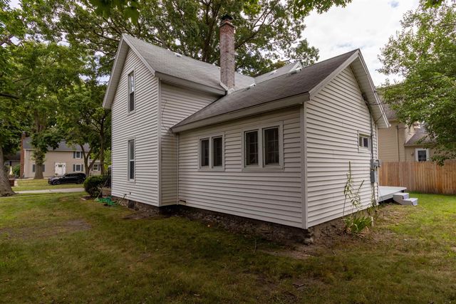 406 S Kinney, Pleasant, MI 48858