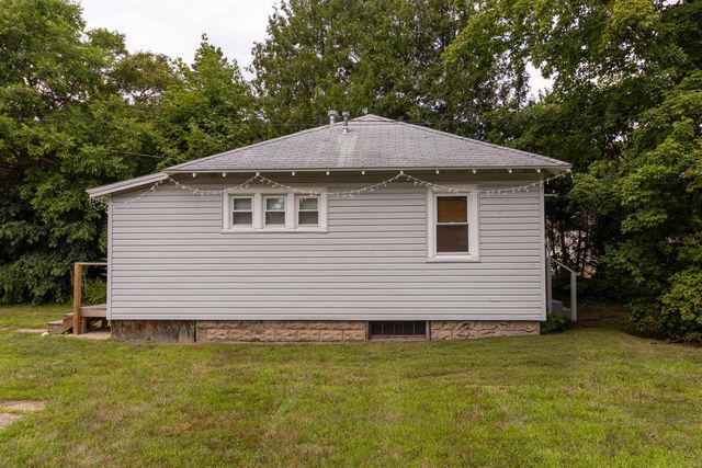 406 S Kinney, Pleasant, MI 48858