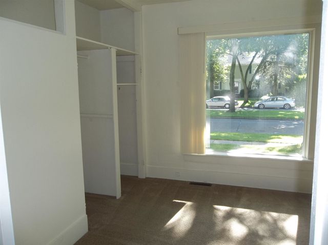 406 S Kinney, Pleasant, MI 48858