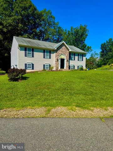 9504 S S. ROYAL CREST CT, Fredericksburg, VA 22408