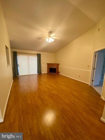 9504 S S. ROYAL CREST CT, Fredericksburg, VA 22408