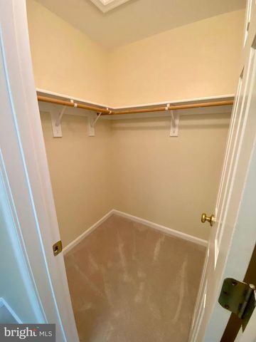 9504 S S. ROYAL CREST CT, Fredericksburg, VA 22408