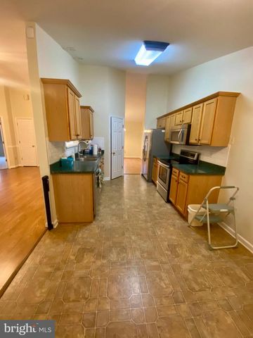 9504 S S. ROYAL CREST CT, Fredericksburg, VA 22408