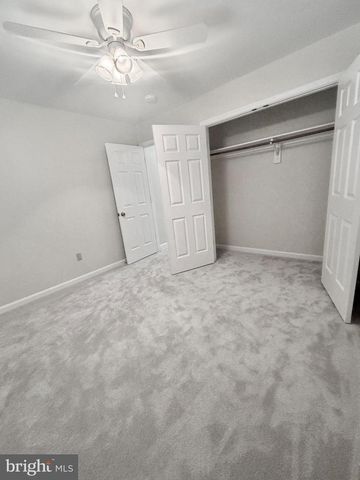 9504 S S. ROYAL CREST CT, Fredericksburg, VA 22408