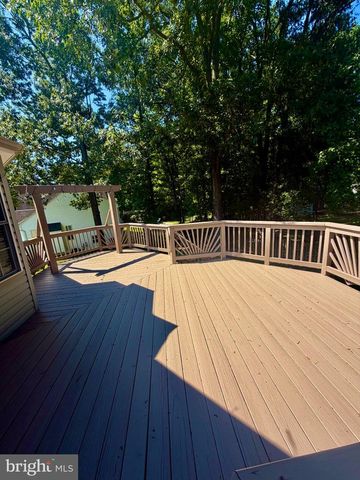 9504 S S. ROYAL CREST CT, Fredericksburg, VA 22408