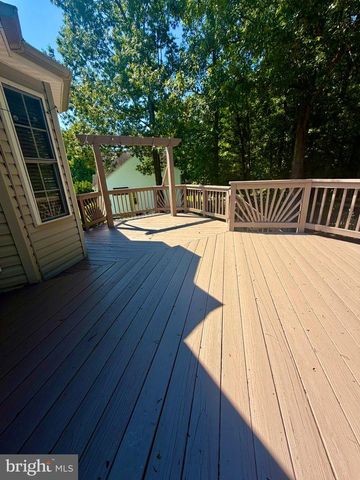 9504 S S. ROYAL CREST CT, Fredericksburg, VA 22408