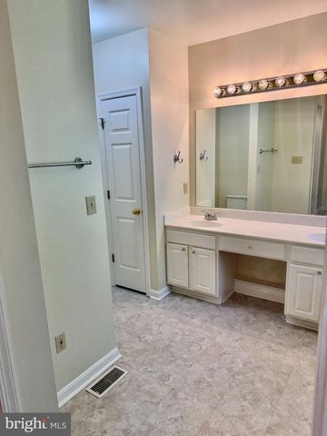 9504 S S. ROYAL CREST CT, Fredericksburg, VA 22408