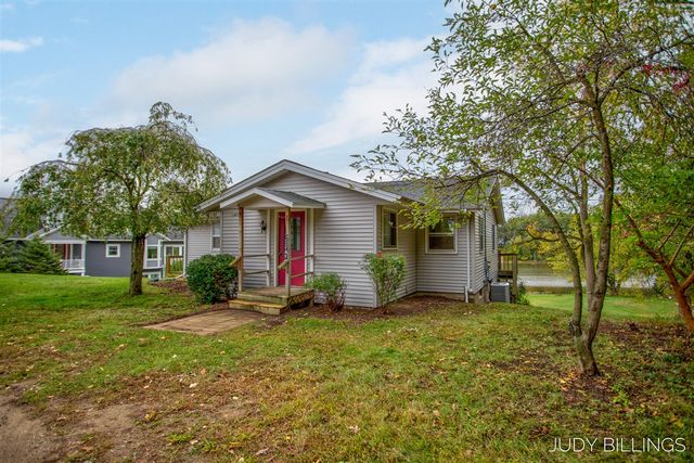 6342 Old Allegan Road, Saugatuck, MI 49453