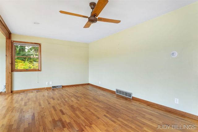 6342 Old Allegan Road, Saugatuck, MI 49453