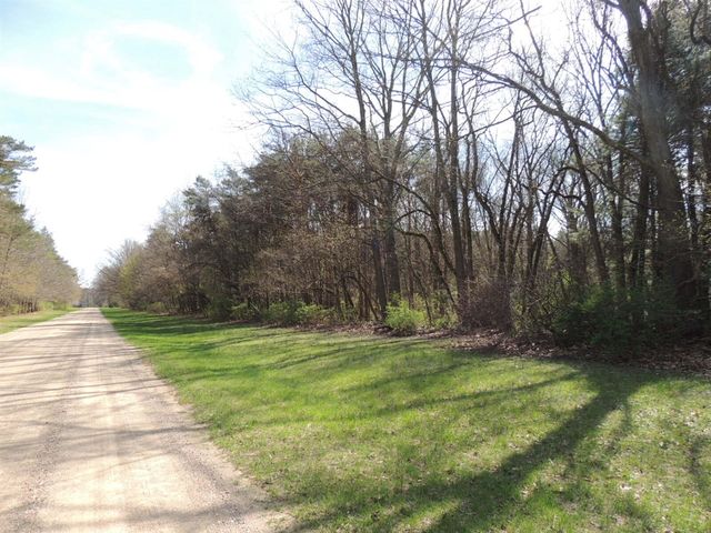 6342 Old Allegan Road, Saugatuck, MI 49453