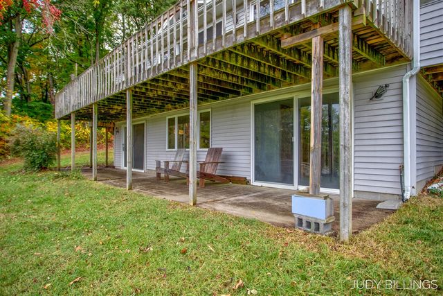 6342 Old Allegan Road, Saugatuck, MI 49453
