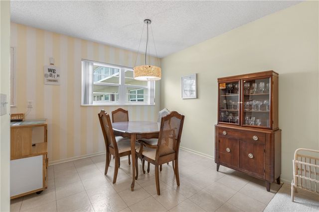19 Vista Gardens Trail 106, Vero Beach, FL 32962