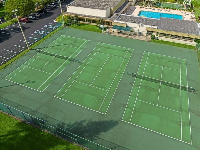 19 Vista Gardens Trail 106, Vero Beach, FL 32962