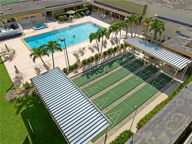 19 Vista Gardens Trail 106, Vero Beach, FL 32962