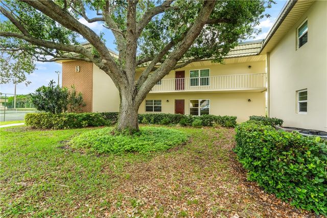 19 Vista Gardens Trail 106, Vero Beach, FL 32962