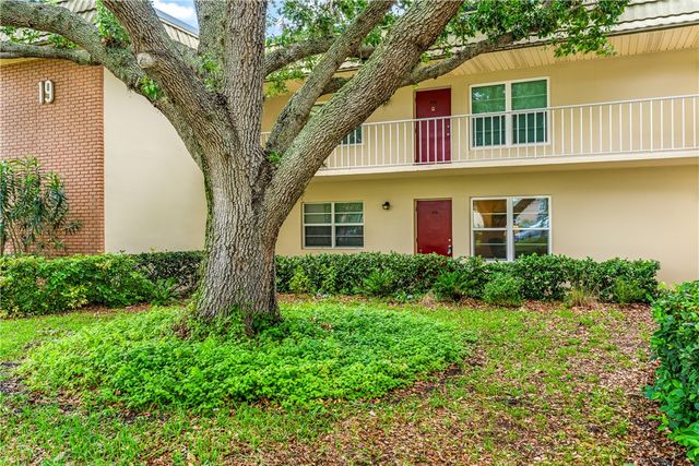 19 Vista Gardens Trail 106, Vero Beach, FL 32962