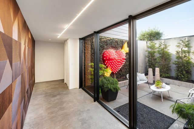 2005 18th Street, San Francisco, CA 94107
