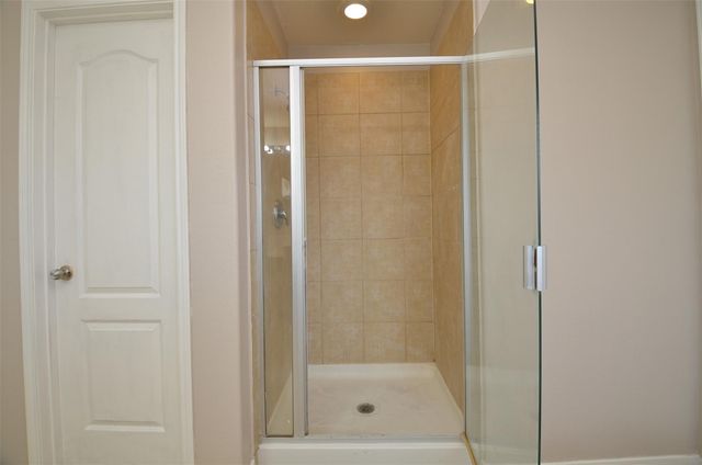 2707 Roaring Oaks Lane, Katy, TX 77449