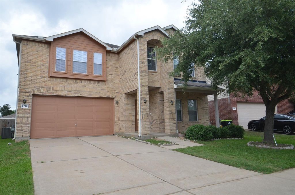 2707 Roaring Oaks Lane, Katy, TX 77449