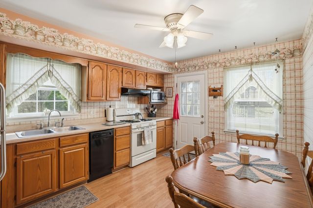 8951 State Line Road, Dyer, IN 46311