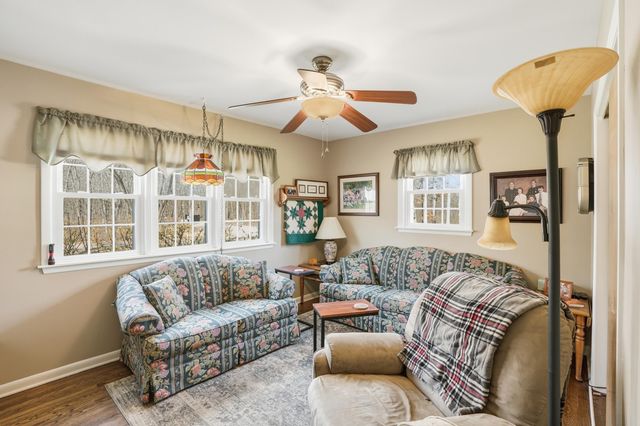 8951 State Line Road, Dyer, IN 46311