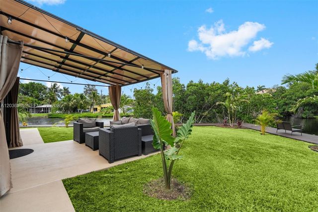 1178 Grant St, Hollywood, FL 33019