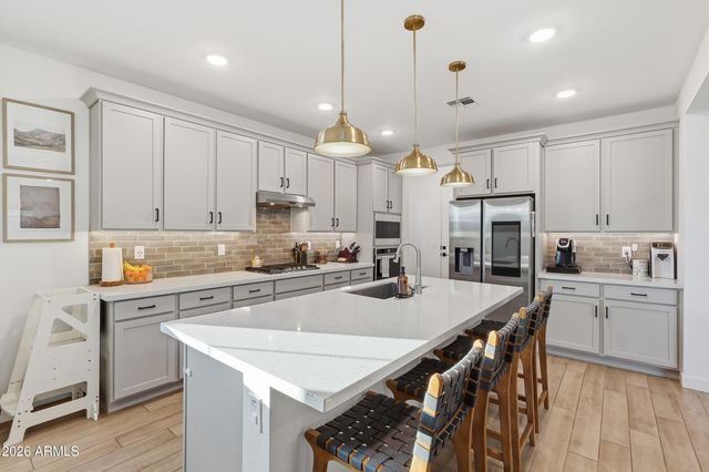 22619 E INDIANA Avenue, Queen Creek, AZ 85142