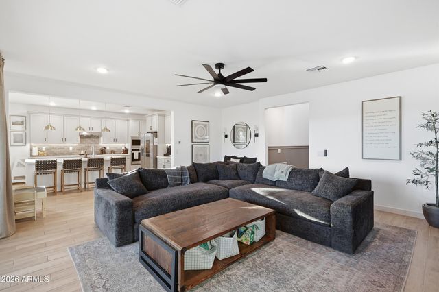 22619 E INDIANA Avenue, Queen Creek, AZ 85142